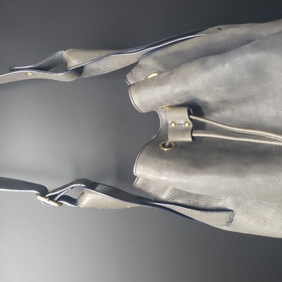 ❌SOLD❌5.95 Shipping - Anthropologie Miss Albright Torrie Gray Leather Bucket Bag - Picture 3 of 15